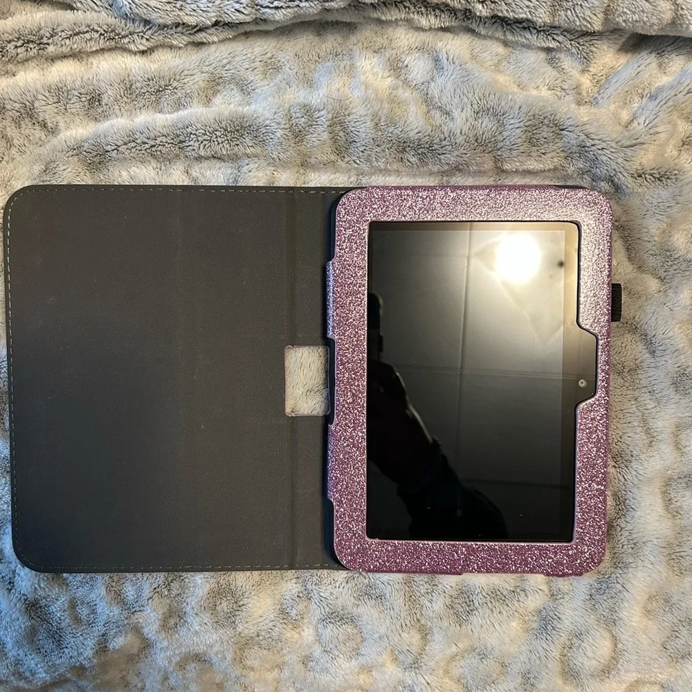 Kindle fire with cover case.